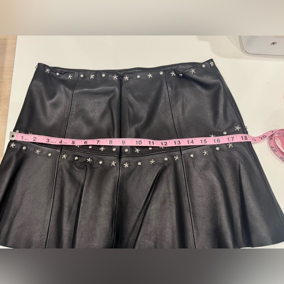 Black leather Mini Skirt - Picture 6 of 6